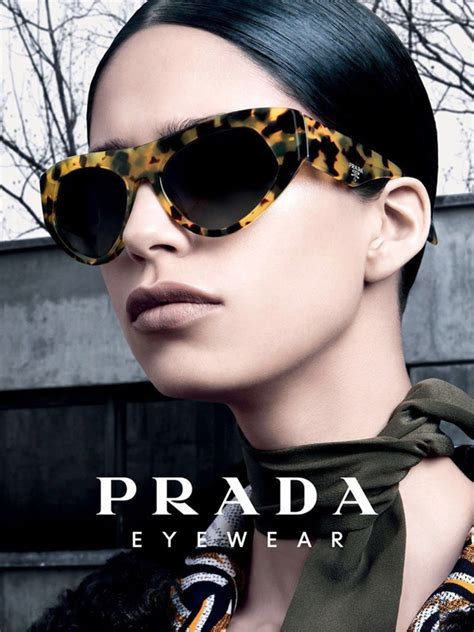 Occhiali e montature di Prada Eyewear da donna 